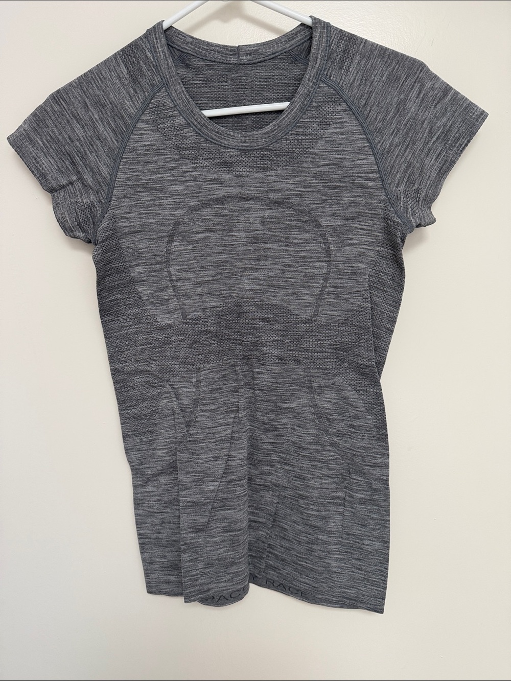 lululemon athletica Short Sleeve swiftly  Tee
